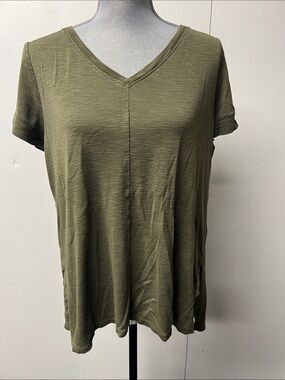 J. Jill Olive V-Neck Short Sleeve Tee